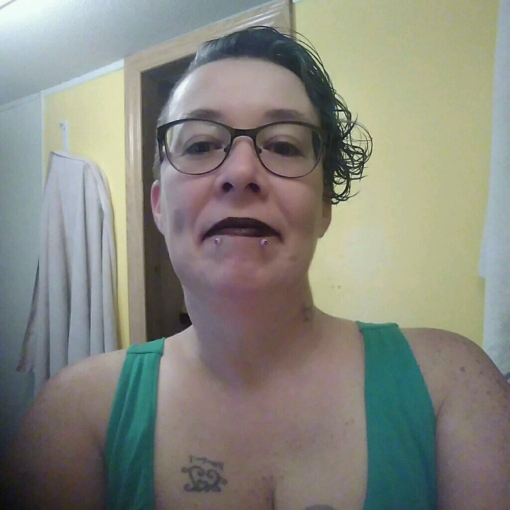 Meet your Posher, Joan